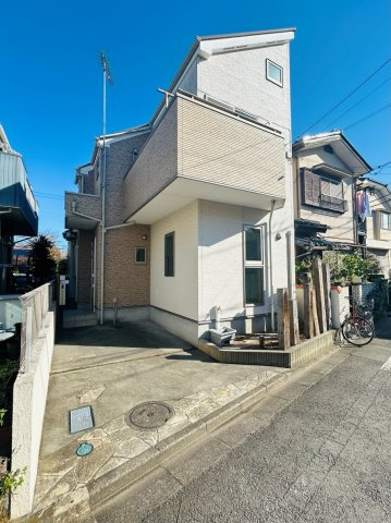 東大和市南街六丁目戸建の外観