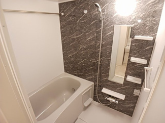 【浴室】 | フォンテーヌ春日 | お風呂です