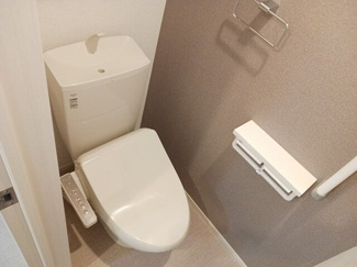 【トイレ】 | ルノン　Ⅰ | ゆったりとした空間のトイレです