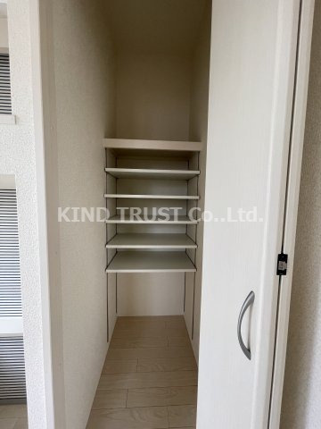 NORTH VILLAGE 参番館の収納|小物を収納するのに便利です