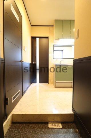 ウイングビュー鮎川の玄関