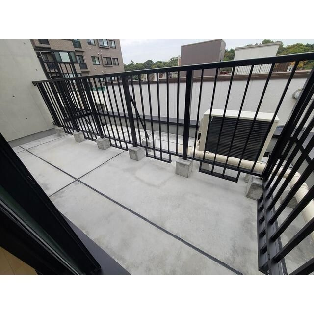 ヴィラクレール文京小石川のバルコニー