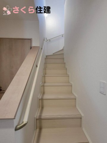 ハートフルタウン上戸祭町2期　Ｂ号棟のその他|手摺付きで上り下りも安心です◎