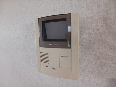 【セキュリティ】 | トロワジエムシマ