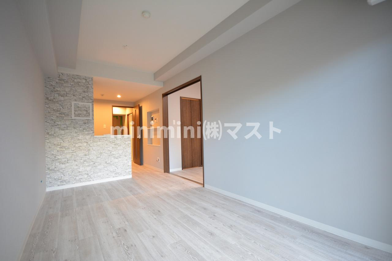 グランパシフィック花園innovationの居間・リビング