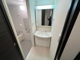 Ｓ－ＦＯＲＴ中板橋の洗面所