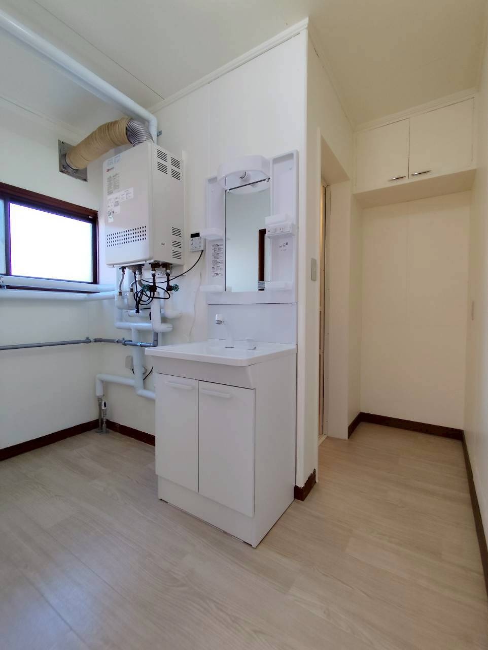 武佐３丁目46貸家の洗面所