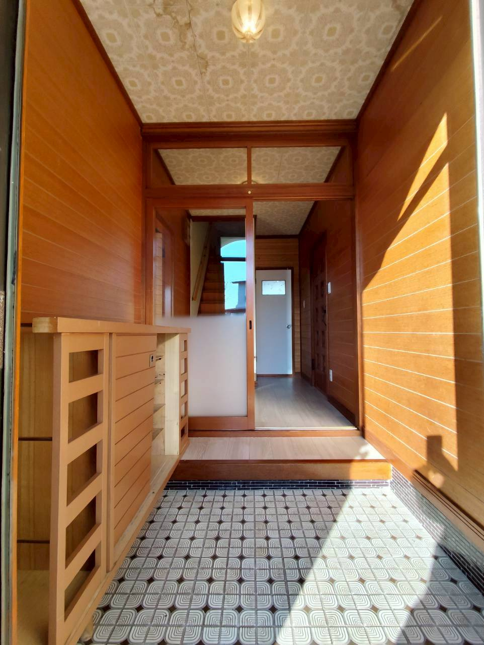 武佐３丁目46貸家の玄関