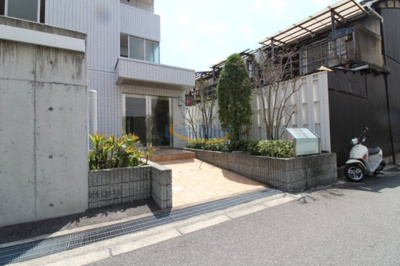 【エントランス】 | ミルフィーユ