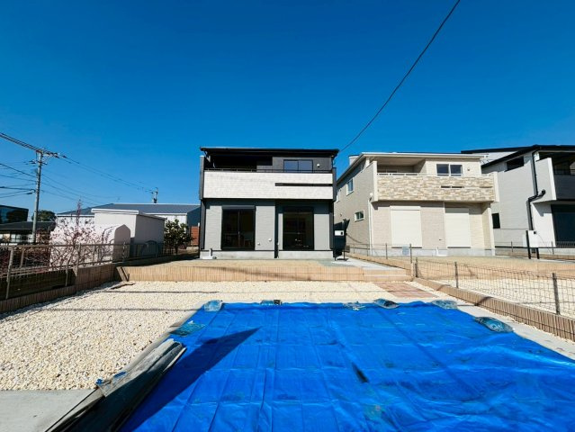 ブルーミングガーデン／東区戸島５丁目／１号棟の駐車場