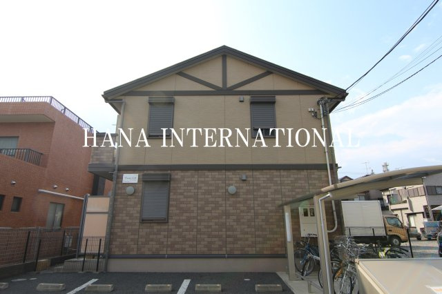 クレスタ広尾の外観