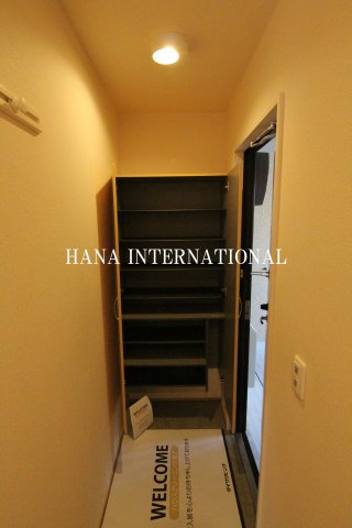 クレスタ広尾の玄関