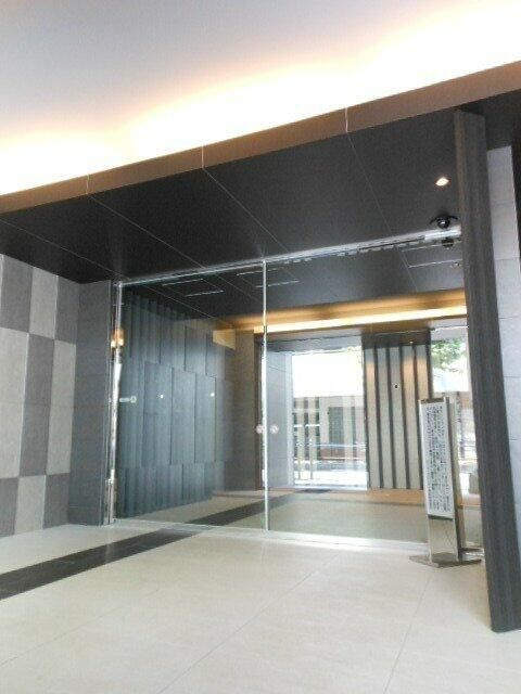 ガーラ・グランディ池袋のエントランス