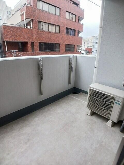 セレーノ　トウキョウのバルコニー