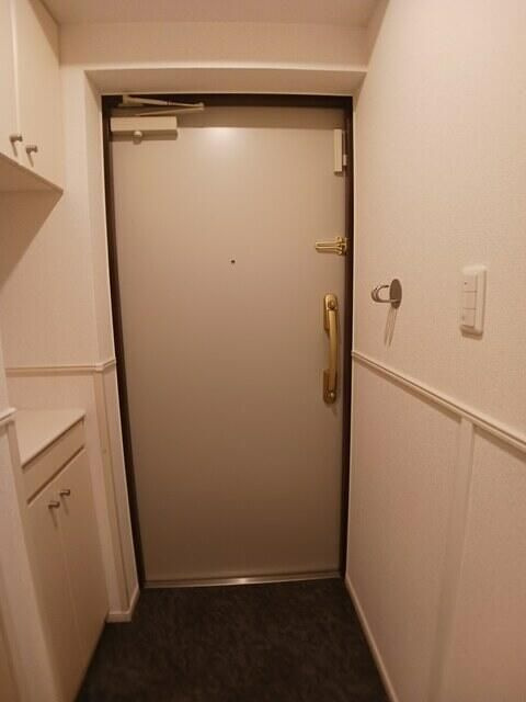 セレーノ　トウキョウの玄関