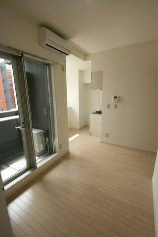 音羽クリニックビルの居間・リビング