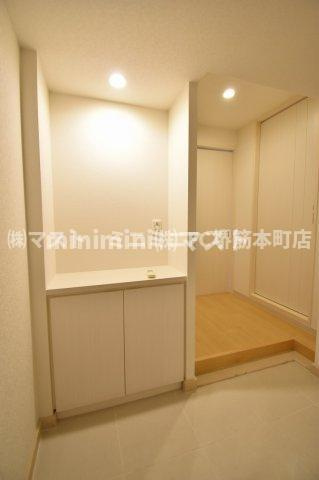 クローバー・ビュー上本町の玄関