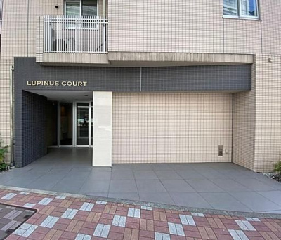 【エントランス】 | LUPINUS COURT（ルピナスコート）