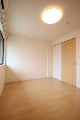 【寝室】 | ケーズコート深井