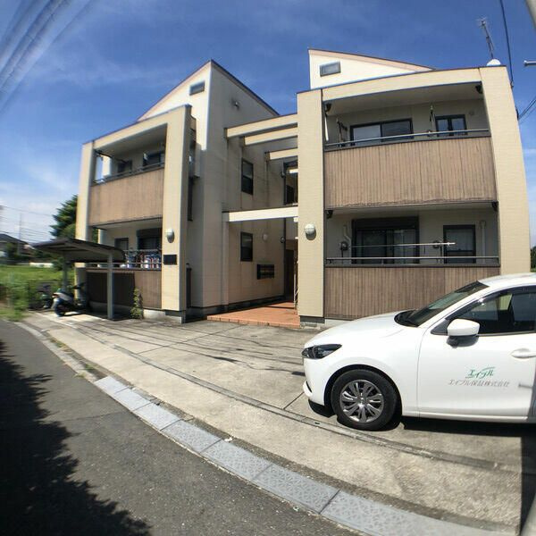 アン・フェリーチェ洋光台のエントランス