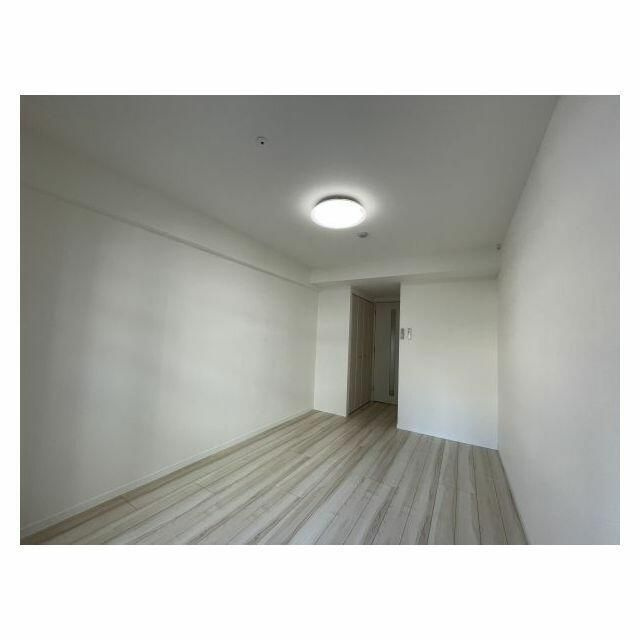 ルクレ両国の内装