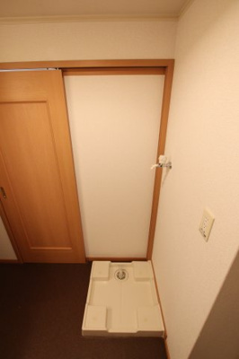 【設備】 | ソレアードユニティⅡ | 室内洗濯機置場
