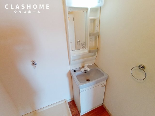 サンヒルズA棟　　　刈谷市の賃貸ならクラスホーム刈谷店　　　の独立洗面台|同物件の別部屋になります。