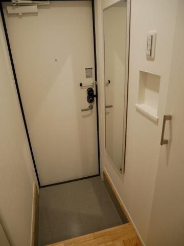 ＣＢ日暮里ボヌールの玄関