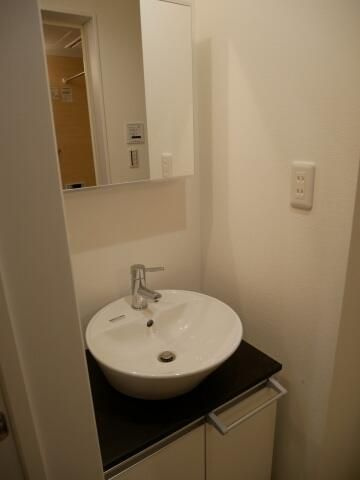 ＣＢ日暮里ボヌールの洗面所