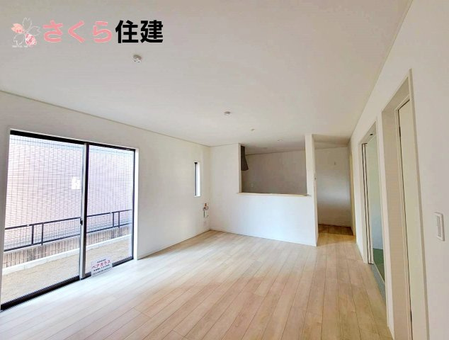 クレイドルガーデン清原台第6　1号棟の居間・リビング|家族が集まる16帖のLDK