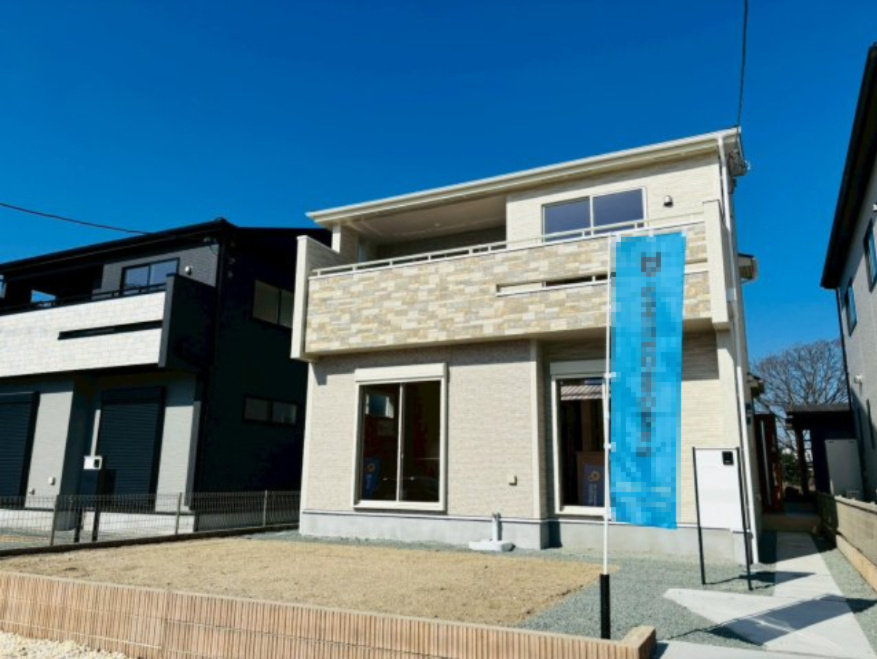 ブルーミングガーデン／東区戸島５丁目／２号棟の外観