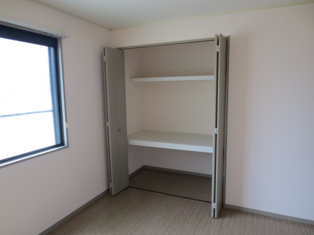 サンハイム西海の収納