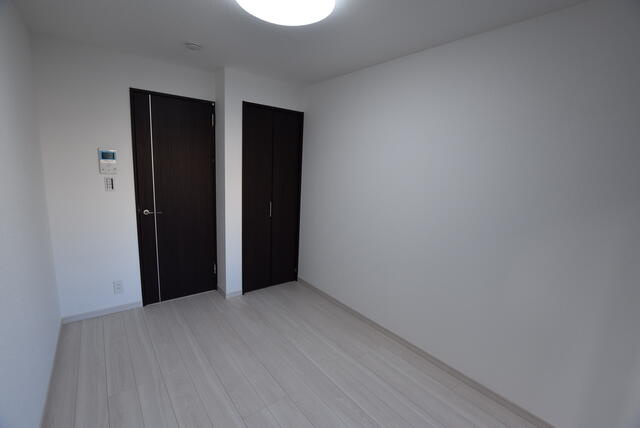 ラフィーヌ雅の洋室