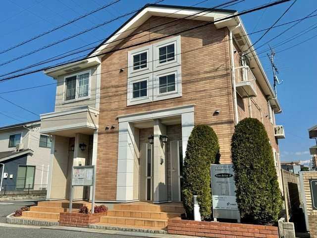 ノイブリーゼⅡ