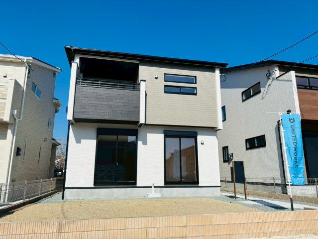 ブルーミングガーデン／東区戸島５丁目／３号棟の外観