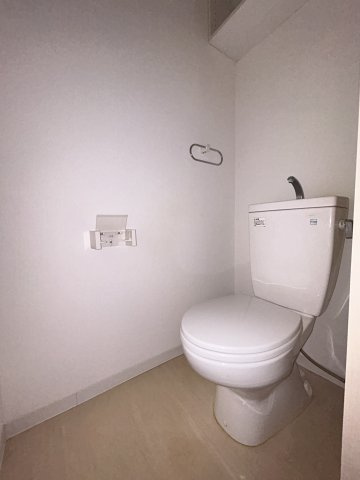 アーバネックス神戸駅前のトイレ