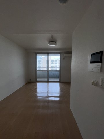 アーバネックス神戸駅前の居間・リビング