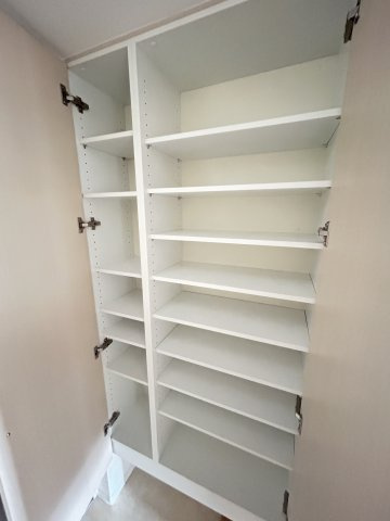 アーバネックス神戸駅前の収納