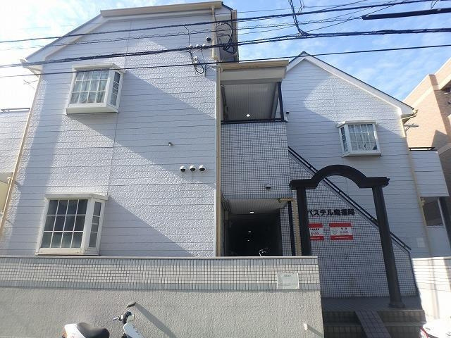福岡市博多区光丘町１丁目のアパートの外観