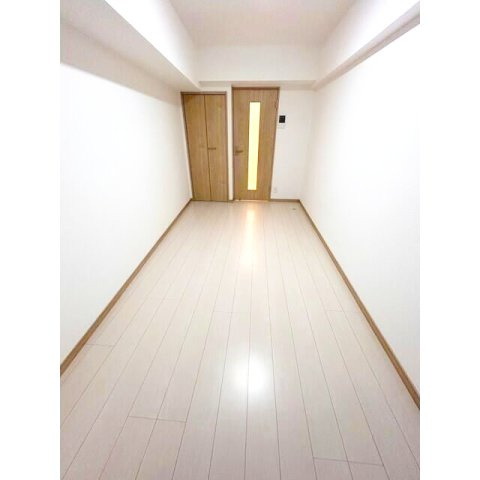 ヒルズ麦田町の居間・リビング