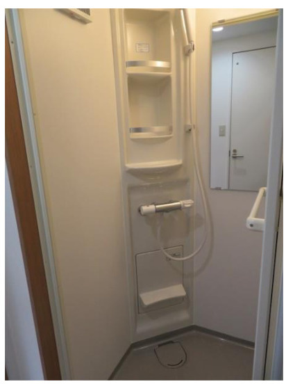 ソフィアテンポ(家具付き)のシャワールーム