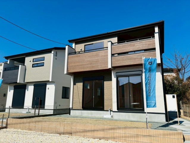 ブルーミングガーデン／東区戸島５丁目／４号棟の外観