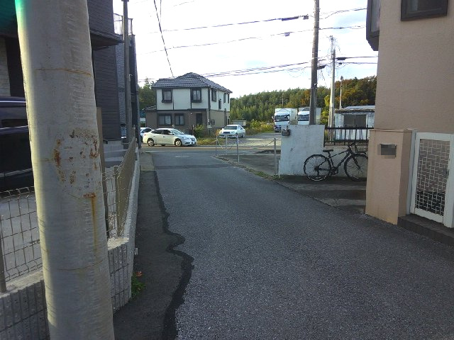 千葉市花見川区三角町の事務所