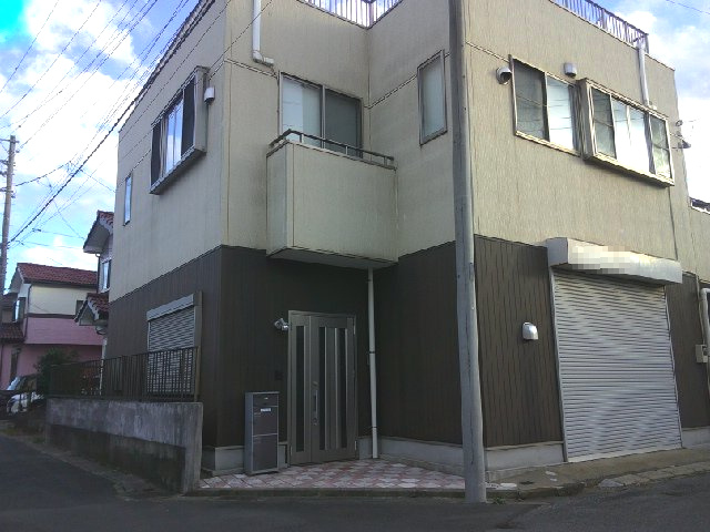 千葉市花見川区三角町の事務所