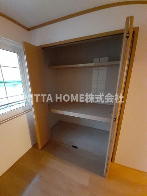 ディモーラＢの収納|大きな収納スペースも魅力的◇