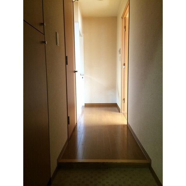 小宮ビルの玄関