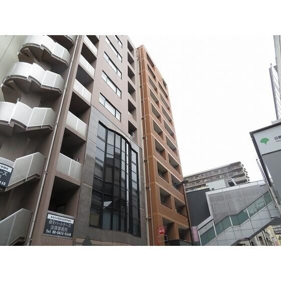 小宮ビルの外観