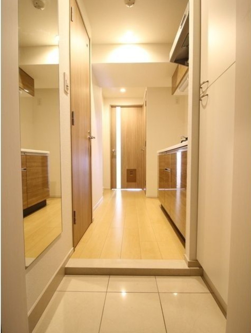 プレール・ドゥーク浅草Ⅲの玄関