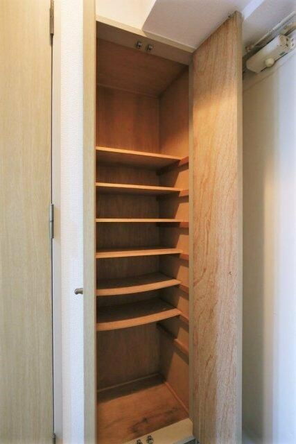 フェニックス大塚駅前の収納