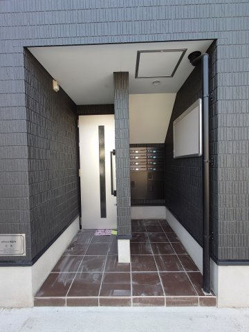 willrest周船寺のエントランス|清潔なエントランスです